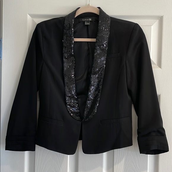 Forever 21 Jackets & Blazers - Chic, sequin blazer